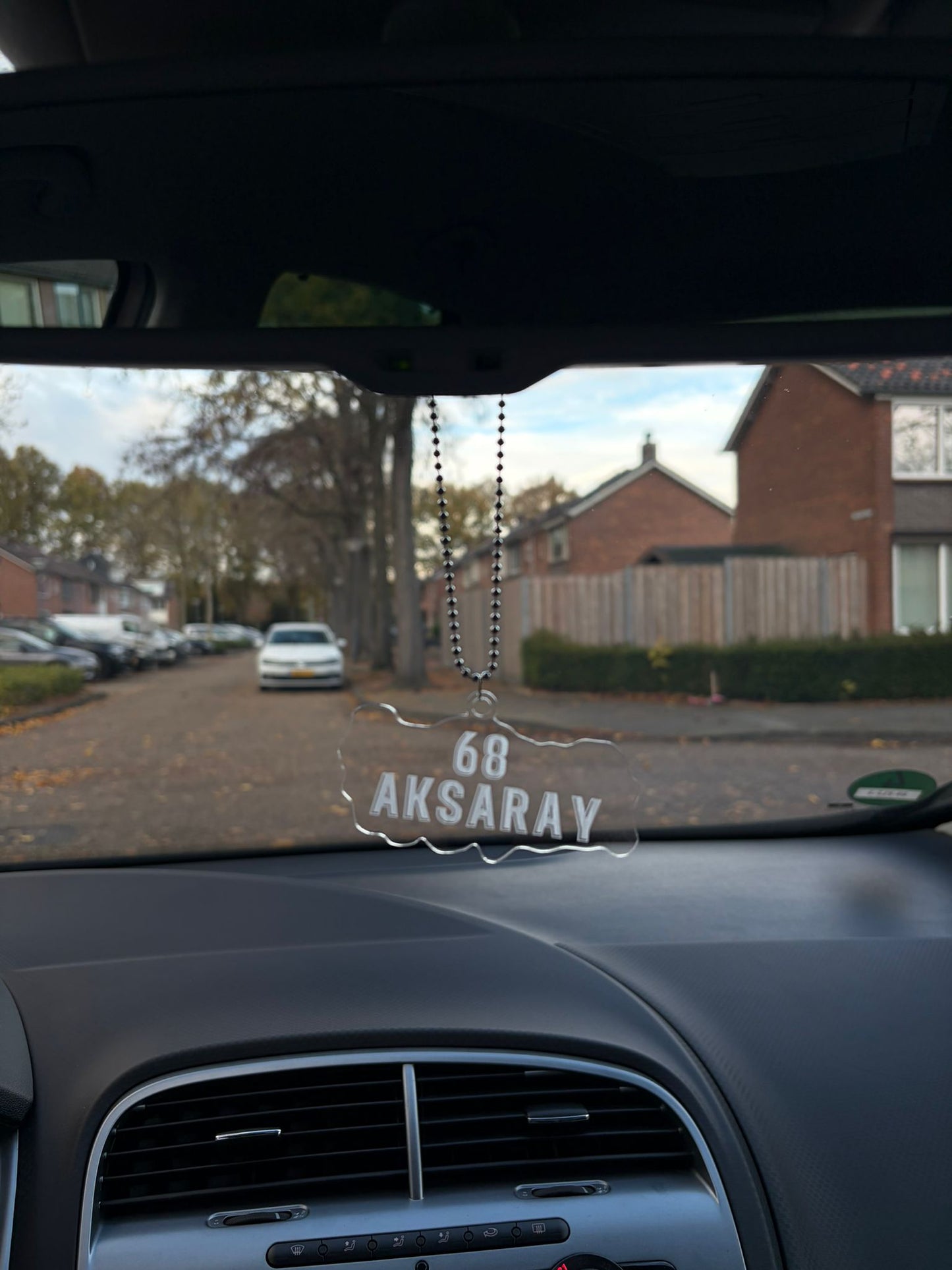 Turkse steden autohanger 68 Aksaray in auto