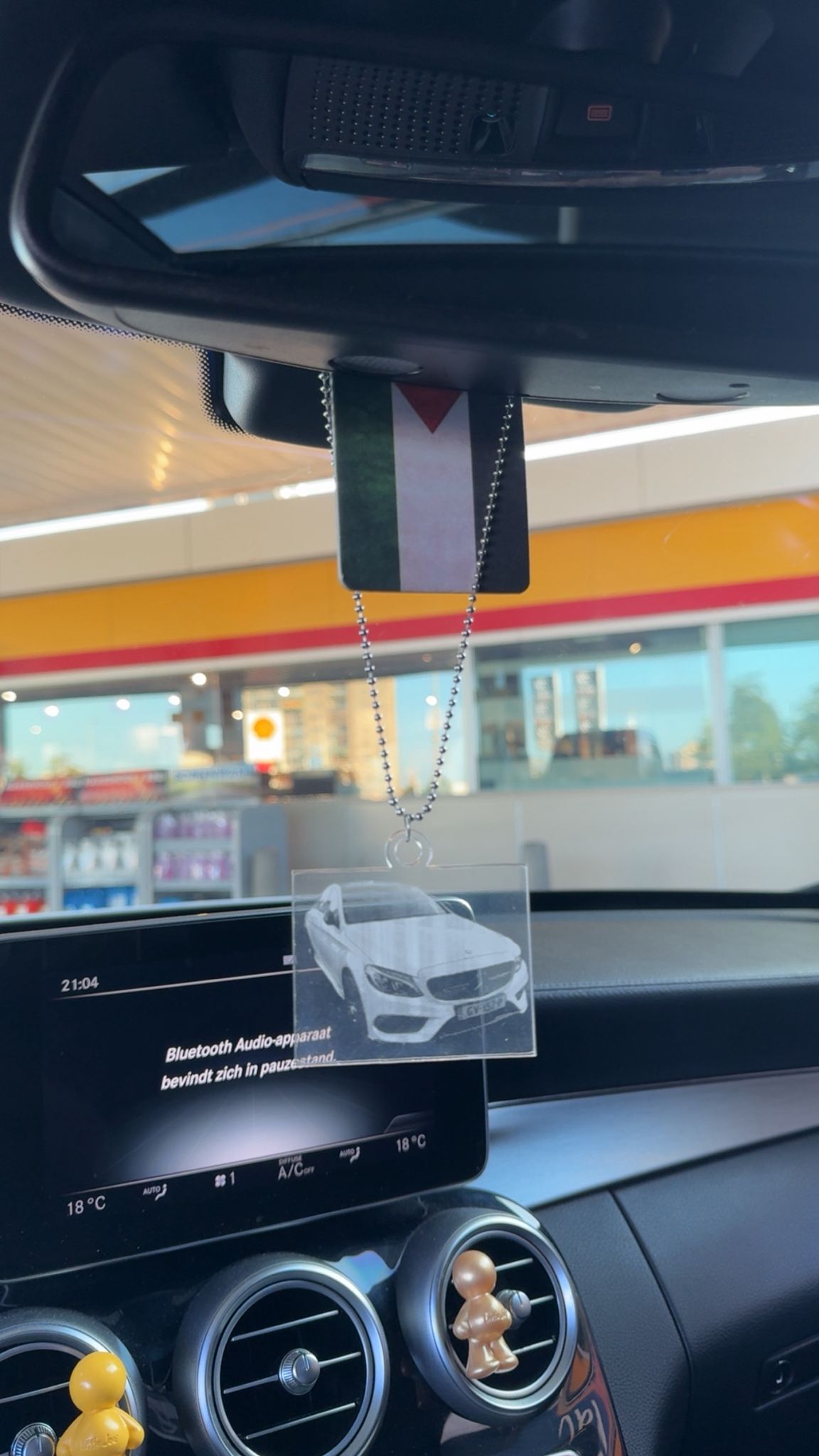 Custom Design Autohanger